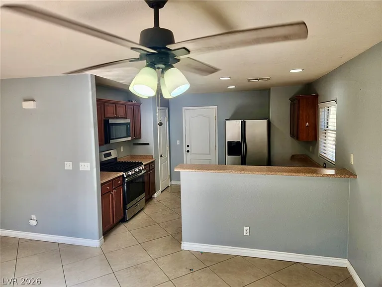 1124 Autumn Bay Ct — Photo 7