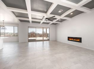 7 Loretto Trl, Lamy, NM 87540