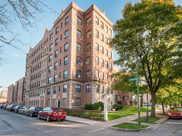 Ivy Tower, 5455 S Blackstone Ave #6B, Chicago, IL 60615