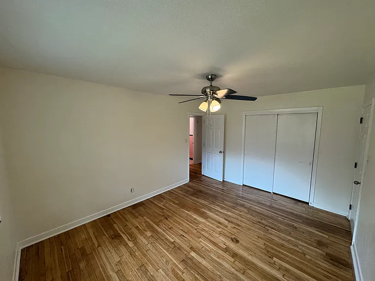7111 Pine Forest Rd — Photo 7