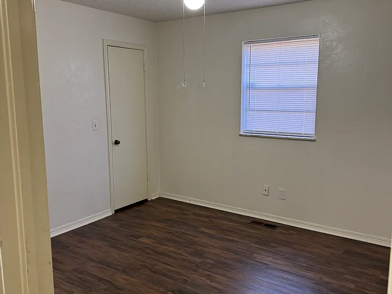 617 John F Kroutil Dr — Photo 17