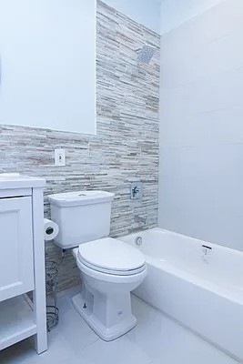 Rented by BMB Living Inc | media 31