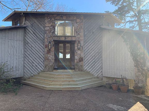 3rd image of 3512 Idlewild Cir