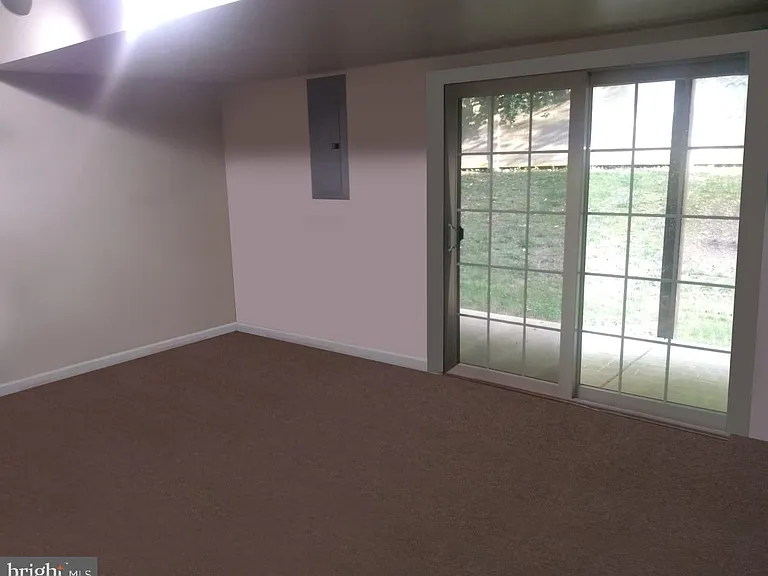 6312 Creekbend Dr — Photo 12