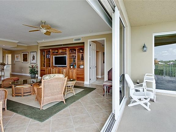 5th image of 5100 Jessie Harbor Dr Unit 405