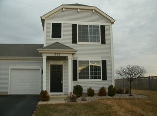 833 Daniel Dr, Minooka, IL 60447