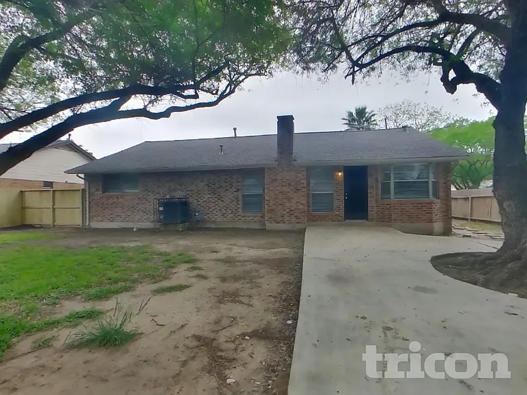 13154 Winding Wood Dr — Photo 16