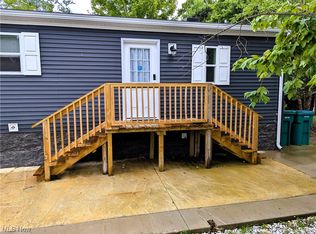 190 Sunrise Ln, Hiram, OH 44234