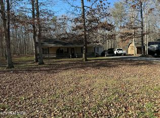 1365 Pilgrim Dr, Grimsley, TN 38565