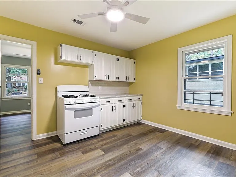 2288 Polar Rock Ave SW — Photo 8