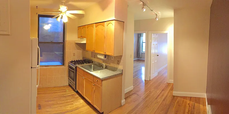 Rented by DYNY Inc | media 17