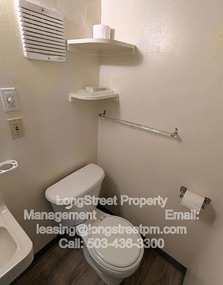 205 NW 11th St #5 — Photo 22