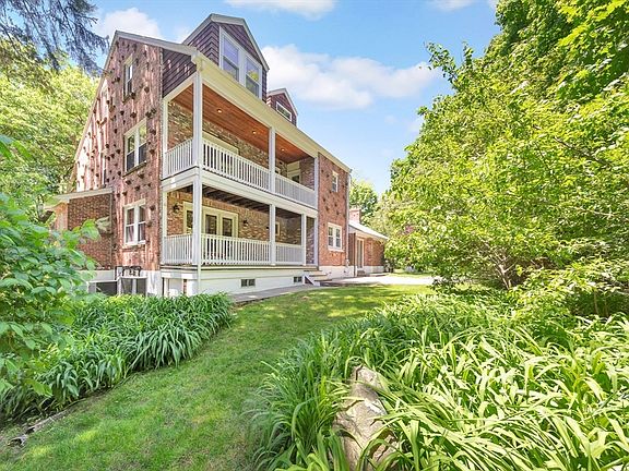 3rd image of 69 Edmund Rd