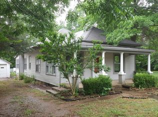 743 E 6th St, Claremore, OK 74017