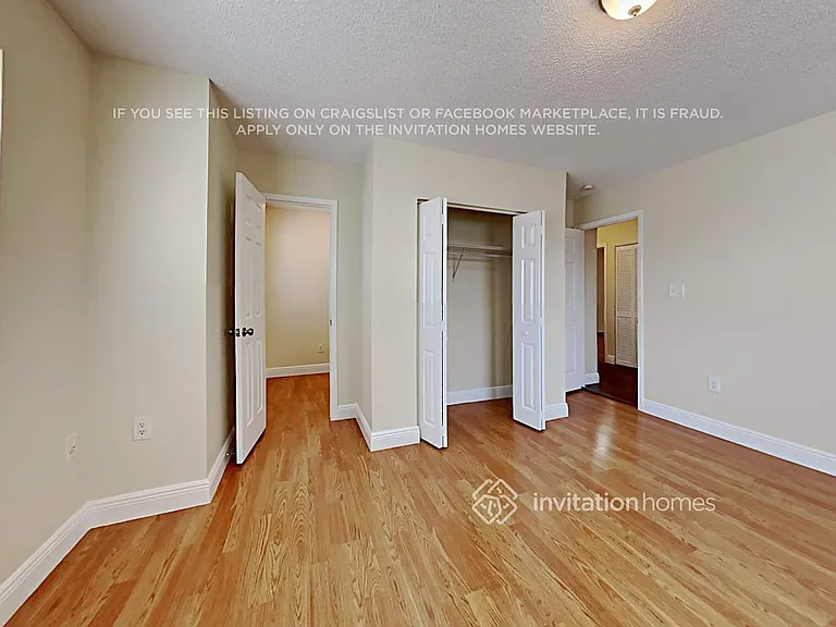 9853 SW 221st St — Photo 10