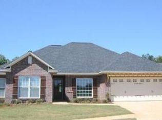 106 Laurel Valley Cv, Starkville, MS 39759