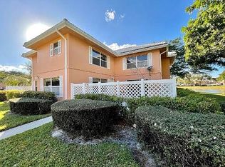 3126 Kingston Ct, West Palm Beach, FL 33409