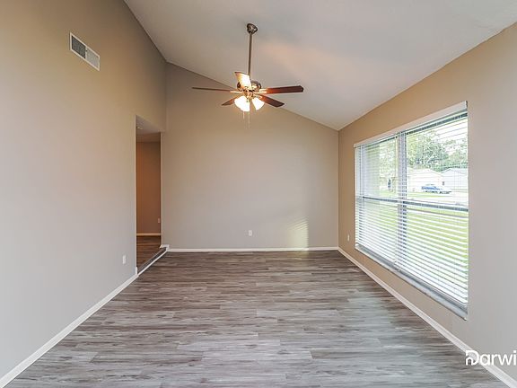 4th image of 1324 Zapata Ct
