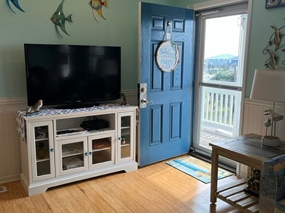 5th image of 305 N Topsail Dr Unit 12