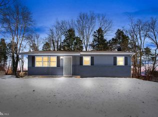 5801 N Salem Church Rd, Dover, PA 17315