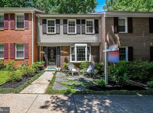 5678 Kirkham Ct, Springfield, VA 22151