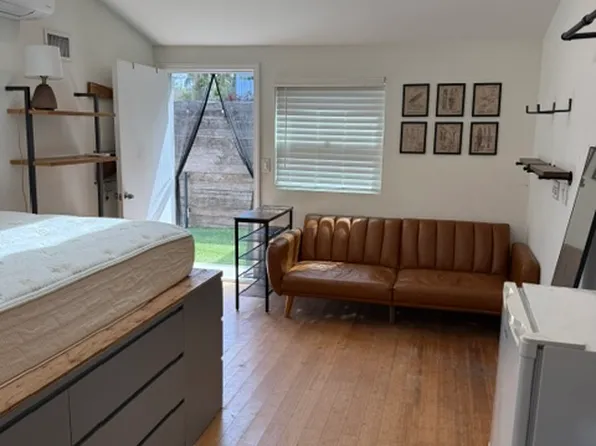 614 Westminster Ave #2, Venice, CA 90291