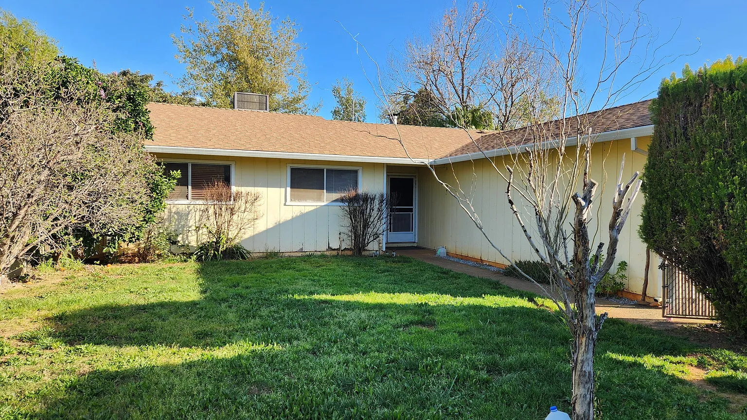 2332 Venus Way photo 1