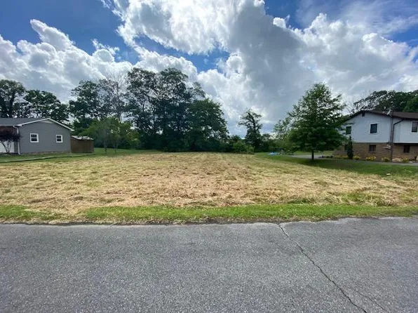 Kings Bay Dr, Kingsport, TN 37660