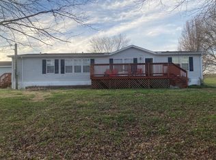 3112 New Hope Church Rd, Jamestown, TN 38556