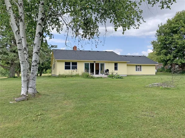1605 240th Avenue, Luck, WI 54853