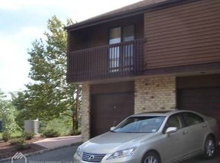 26 Highland Cir, Annandale, NJ 08801