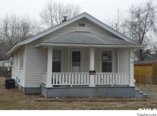 413 N Magnolia Dr, Springfield, IL 62702