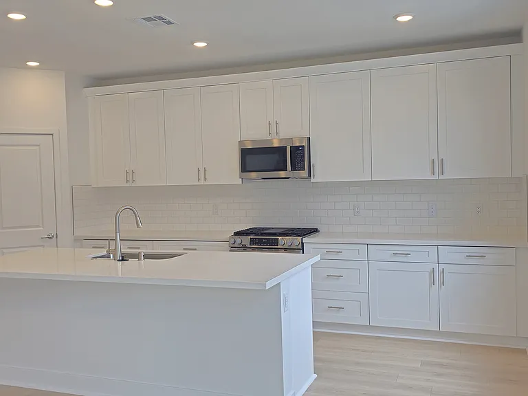 33256 Rusty Ct — Photo 9