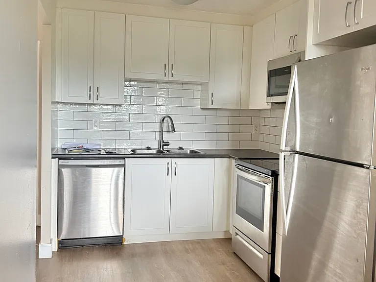 750 Kipps Ln #3 — Photo 12