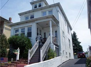 46 Paul St, Fords, NJ 08863