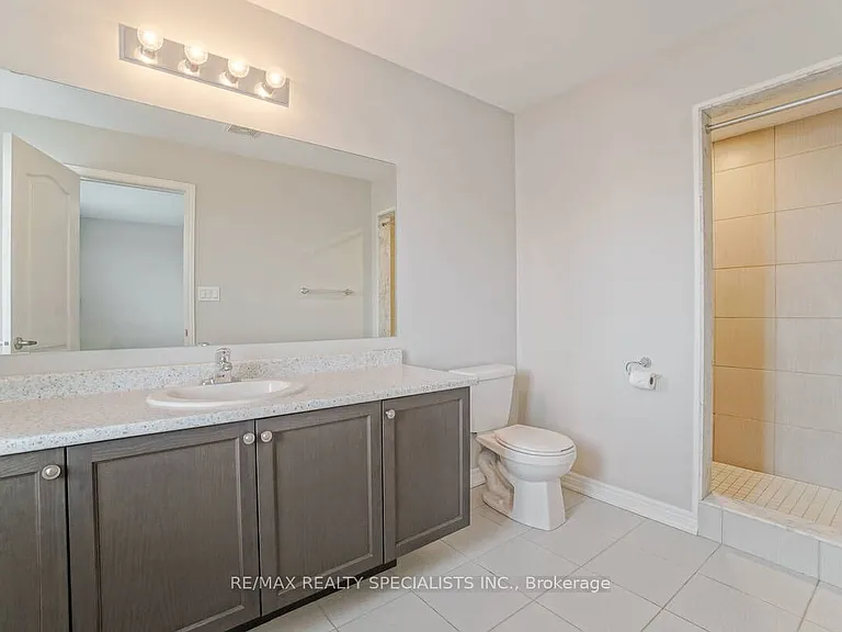 70 Bradbury Rd — Photo 21