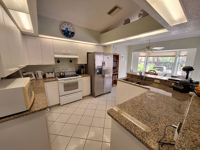 117 Siesta Rd — Photo 5