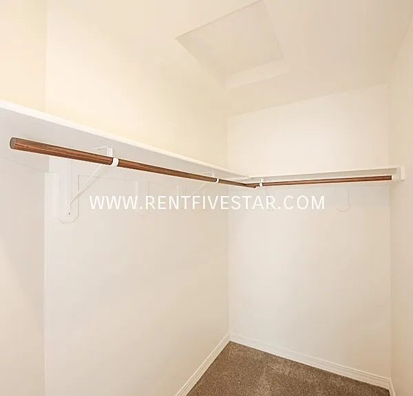 3954 Hawthorne Rd #11A — Photo 9