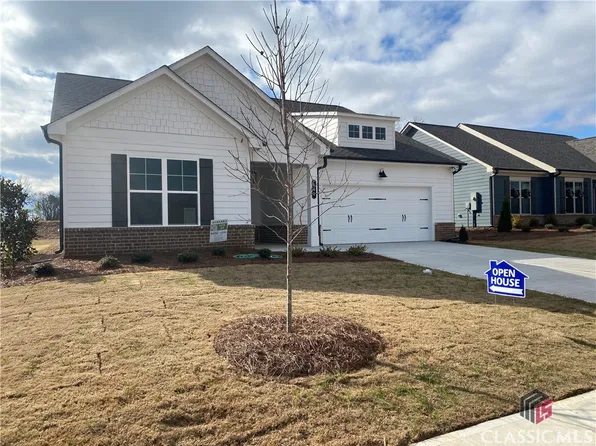 464 Glenside Drive, Jefferson, GA 30549