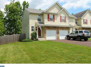 18 Coolidge Ave, Sellersville, PA 18960