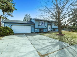 5604 N Haye St, Newman Lake, WA 99025