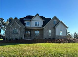 116 Eagle Ln, Lexington, NC 27295