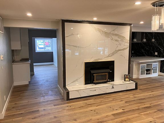 4th image of 3581 Bill Ave #2
