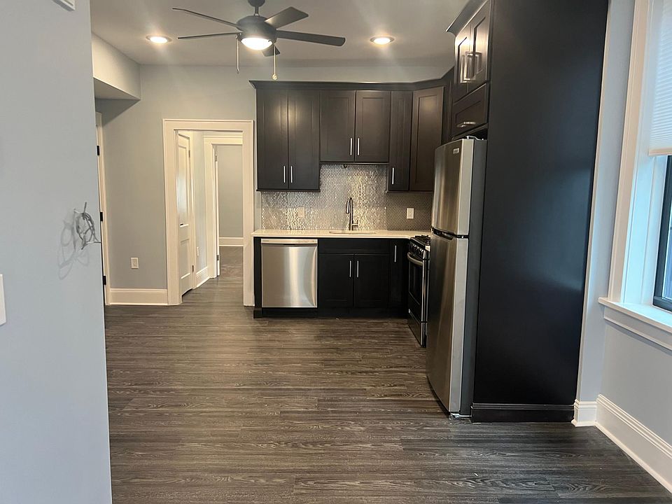 1st image of 220 Passaic Ave #4