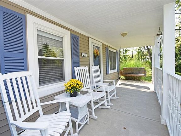 3rd image of 4272 Jones Ln