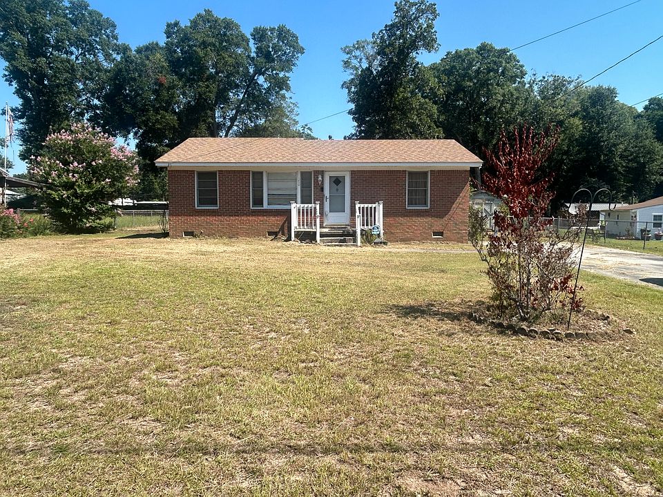 1st image of 170 Highland Park Cir