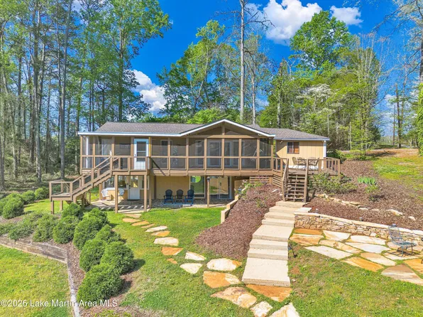 58 Lake Hill Dr, Alexander City, AL 35010