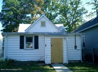 22 Cottage Pl, Keansburg, NJ 07734