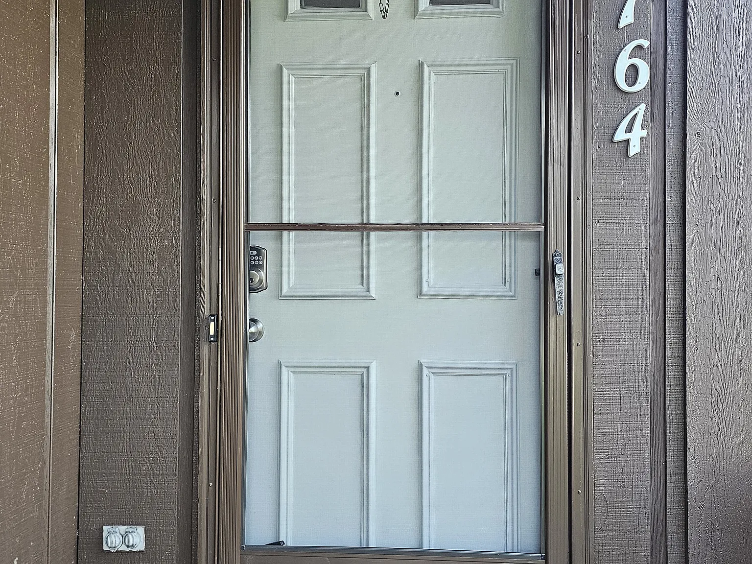 2 Bedroom Duplex in Saginaw Township — Photo 3