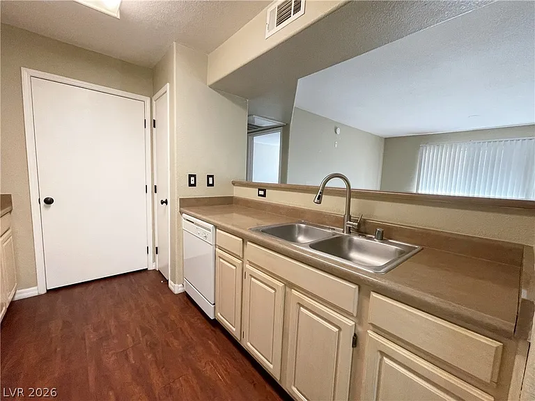 555 E Silverado Ranch Blvd #1150 — Photo 19